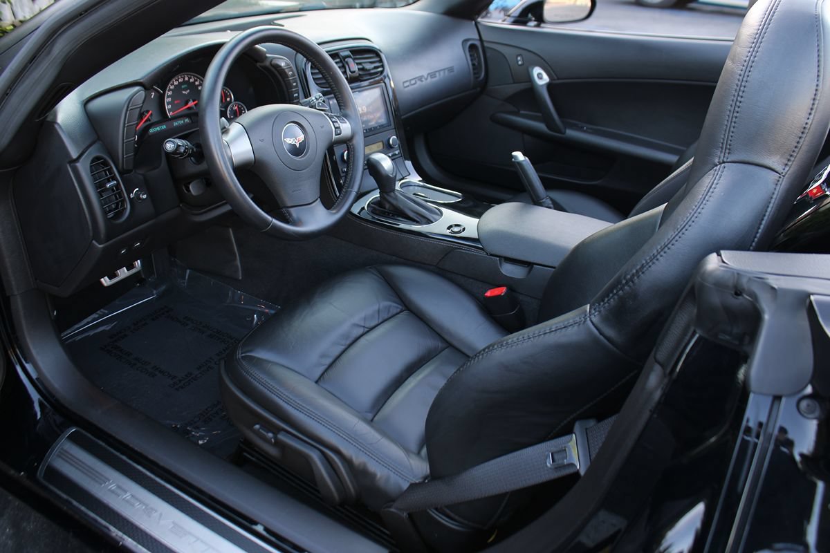 Used 2009 Chevrolet Corvette Convertible RWD image 23