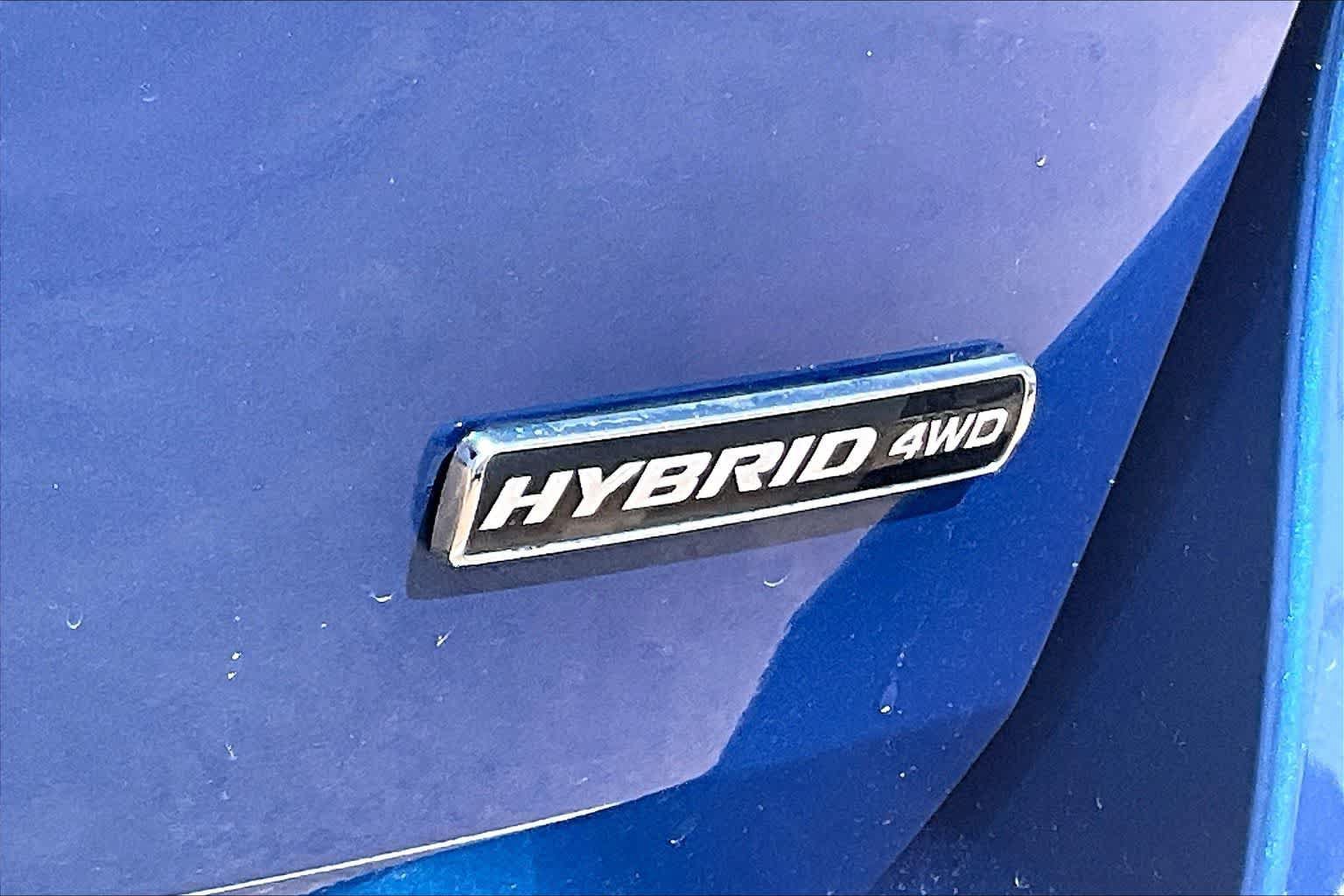 Used 2021 Ford Explorer Limited AWD/4WD image 7