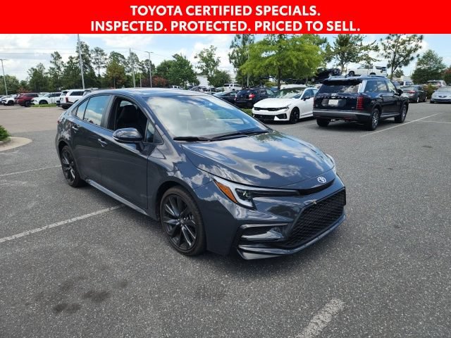 Used 2025 Toyota Corolla XSE FWD image 1