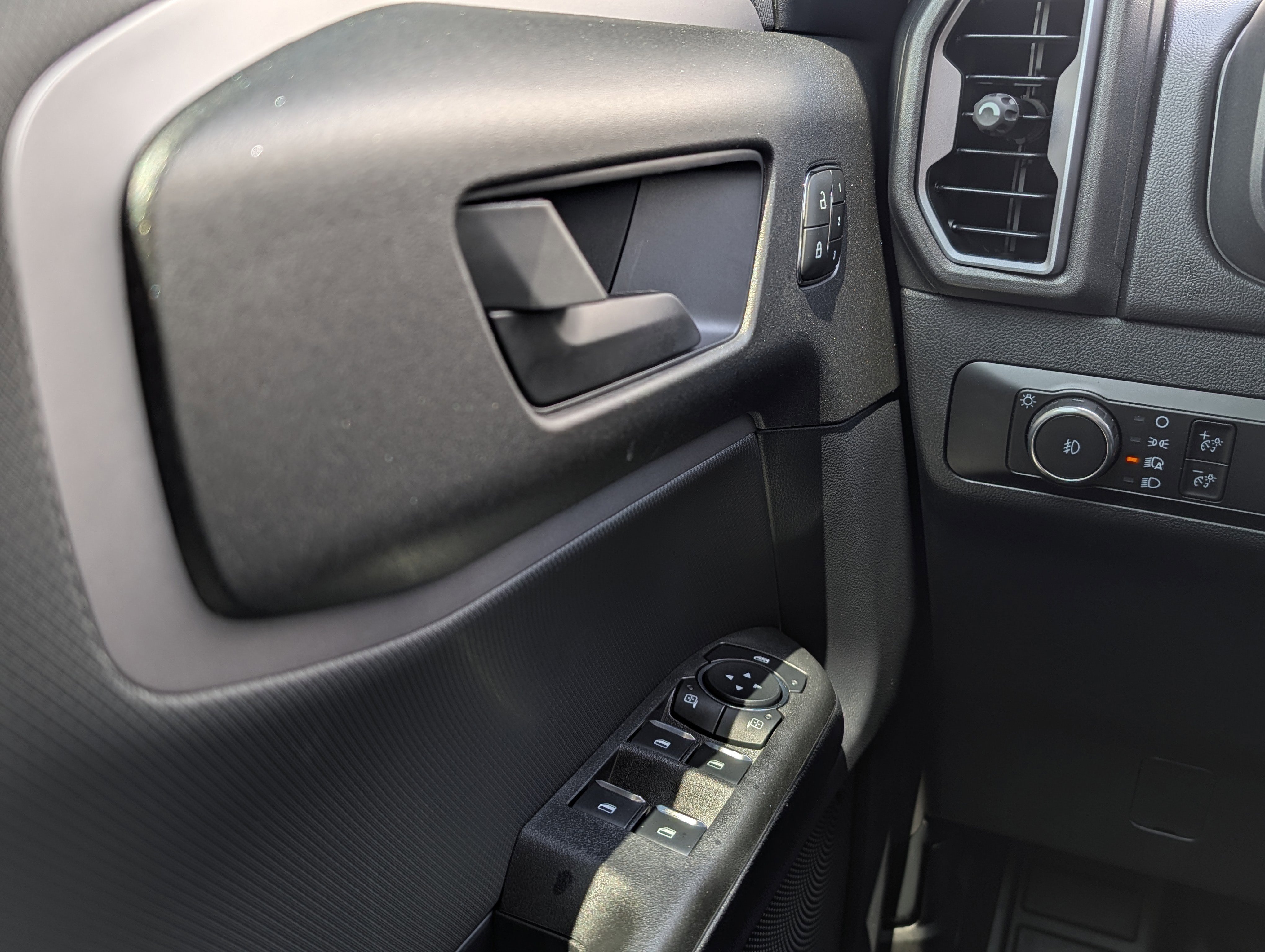 New 2026 Ford Bronco Sport Badlands w/ Badlands Tech Package image 24