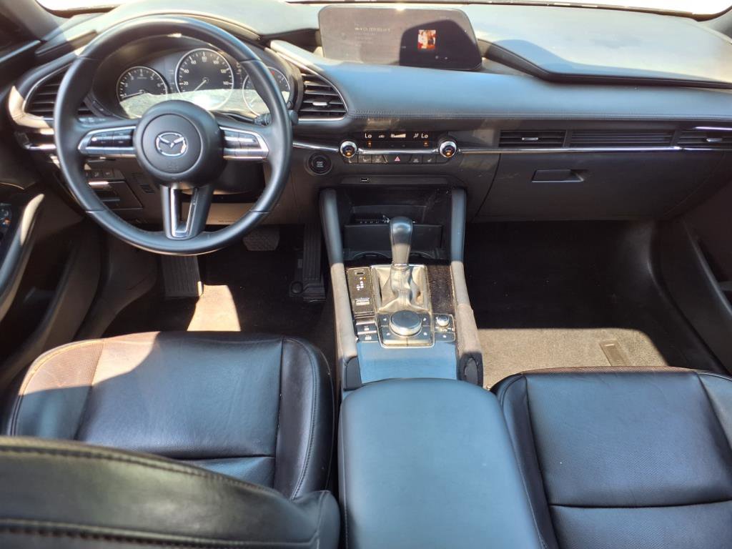 Used 2019 MAZDA MAZDA3 Hatchback w/ Premium Package image 15