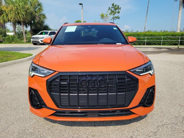 Used 2025 Audi Q3 2.0T Premium w/ Convenience Package AWD/4WD image 3