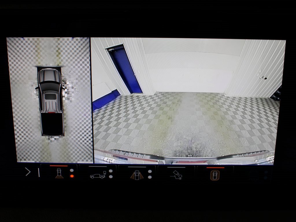 Used 2024 GMC Sierra 1500 AT4 w/ AT4 Preferred Package image 16