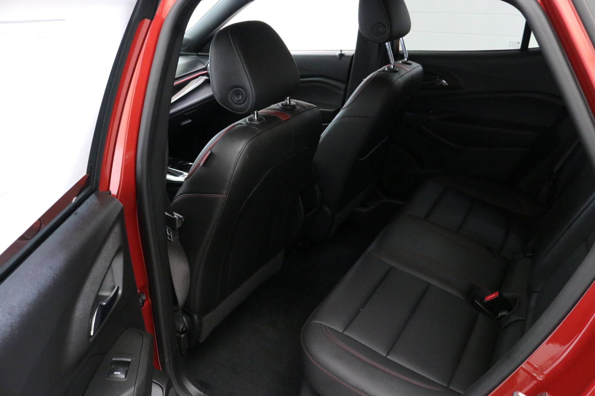 Used 2024 Chevrolet Trax RS w/ Driver Confidence Package image 26
