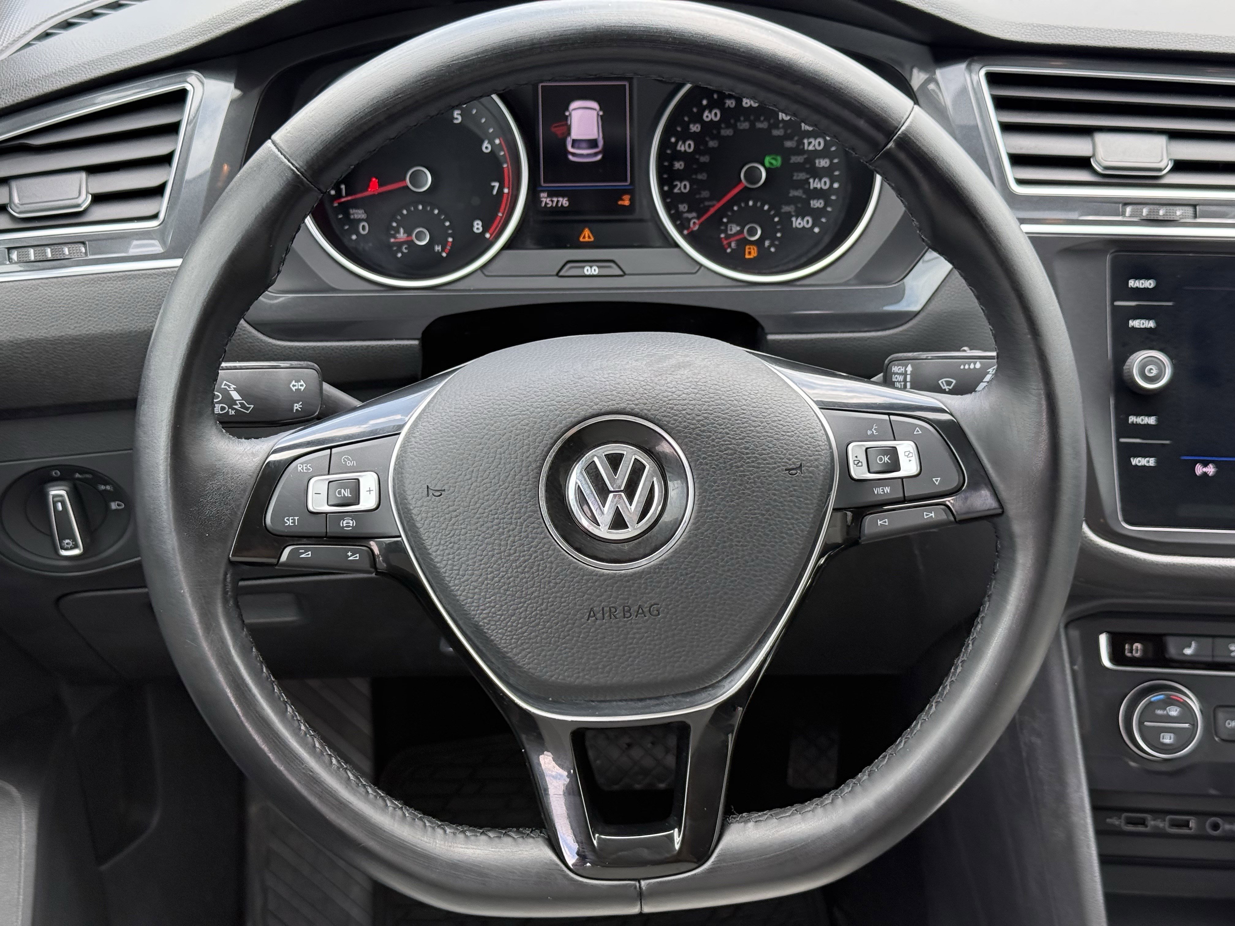 Used 2019 Volkswagen Tiguan SE image 15