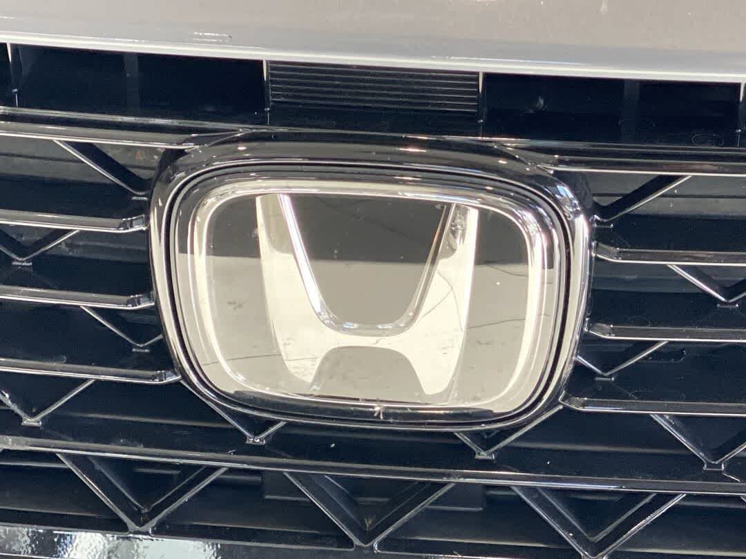 Used 2025 Honda Accord Sport image 10