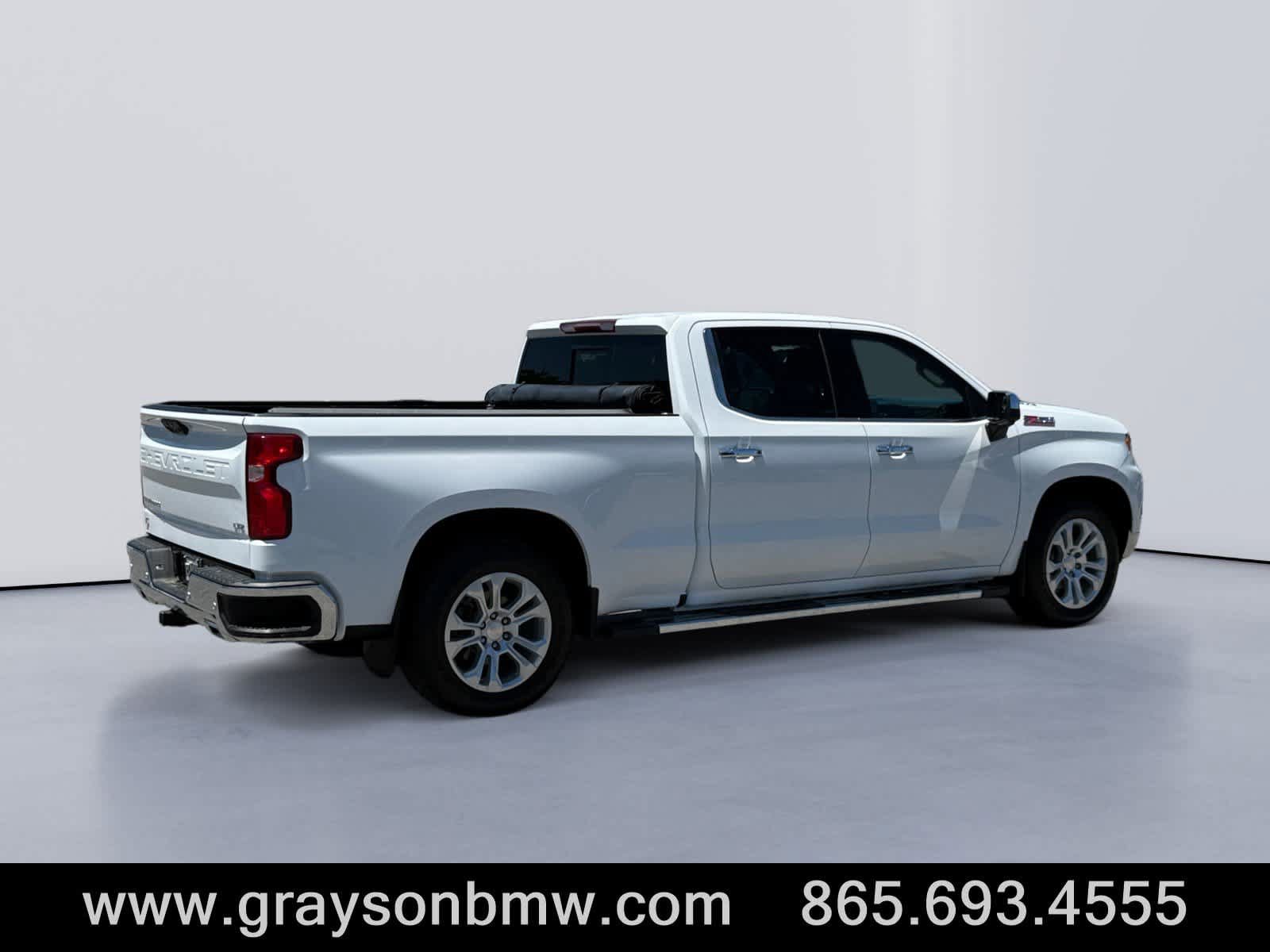 Used 2024 Chevrolet Silverado 1500 LTZ AWD/4WD image 3