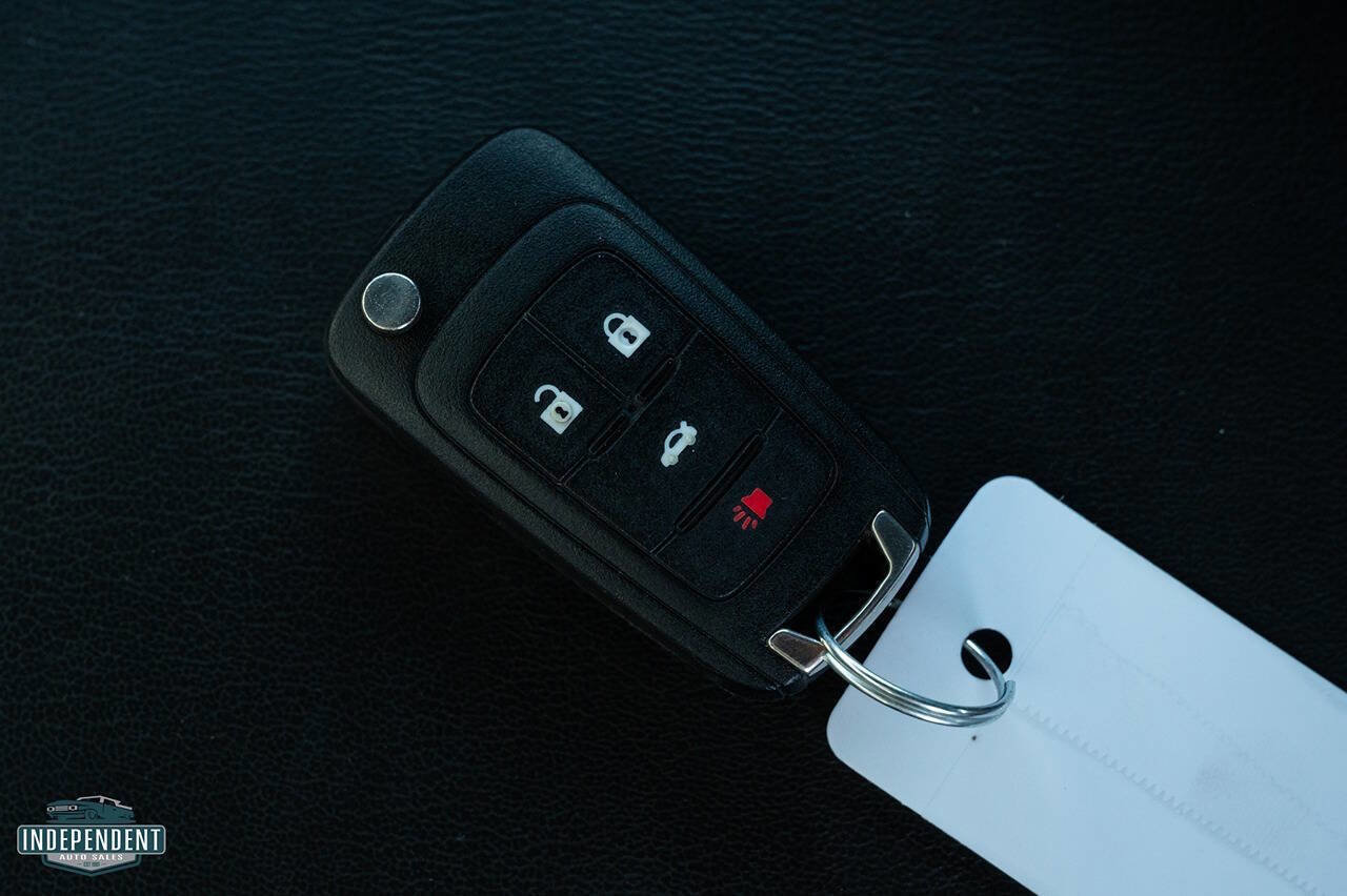 Used 2011 Chevrolet Camaro SS w/ RS Package image 33