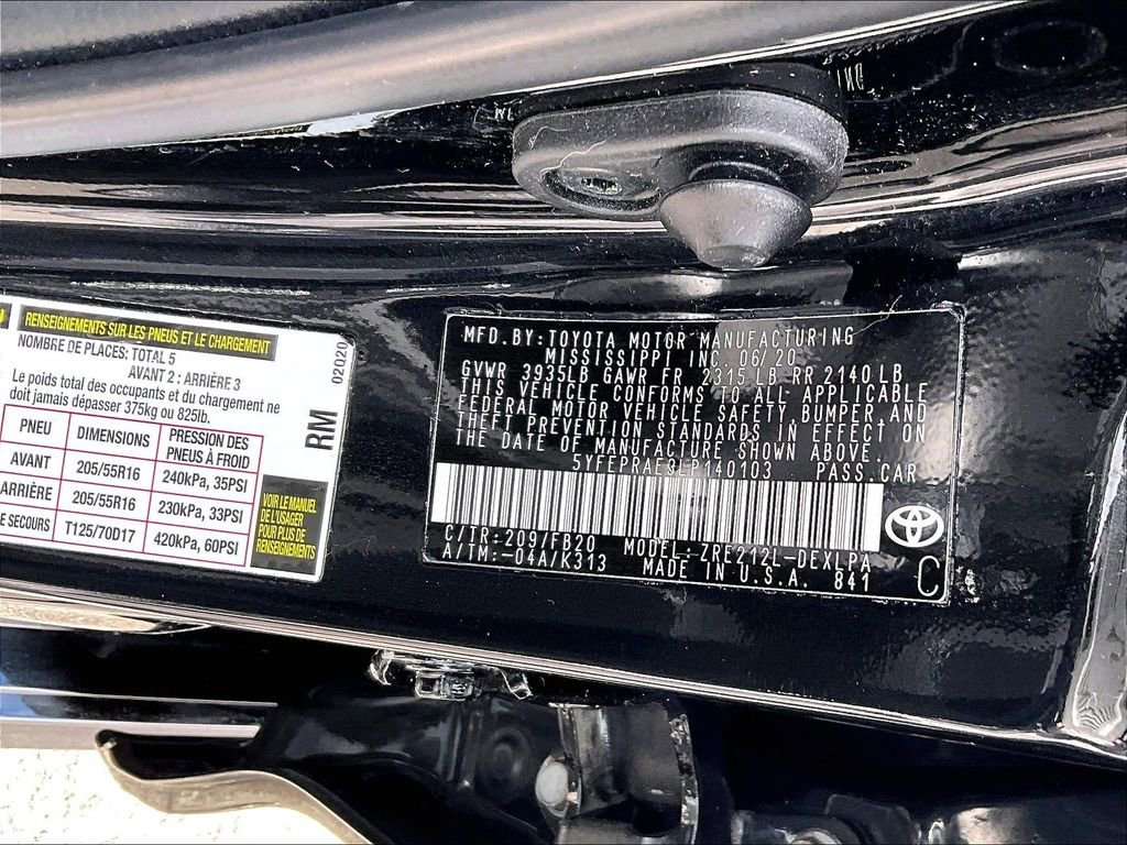 Used 2020 Toyota Corolla LE FWD image 35