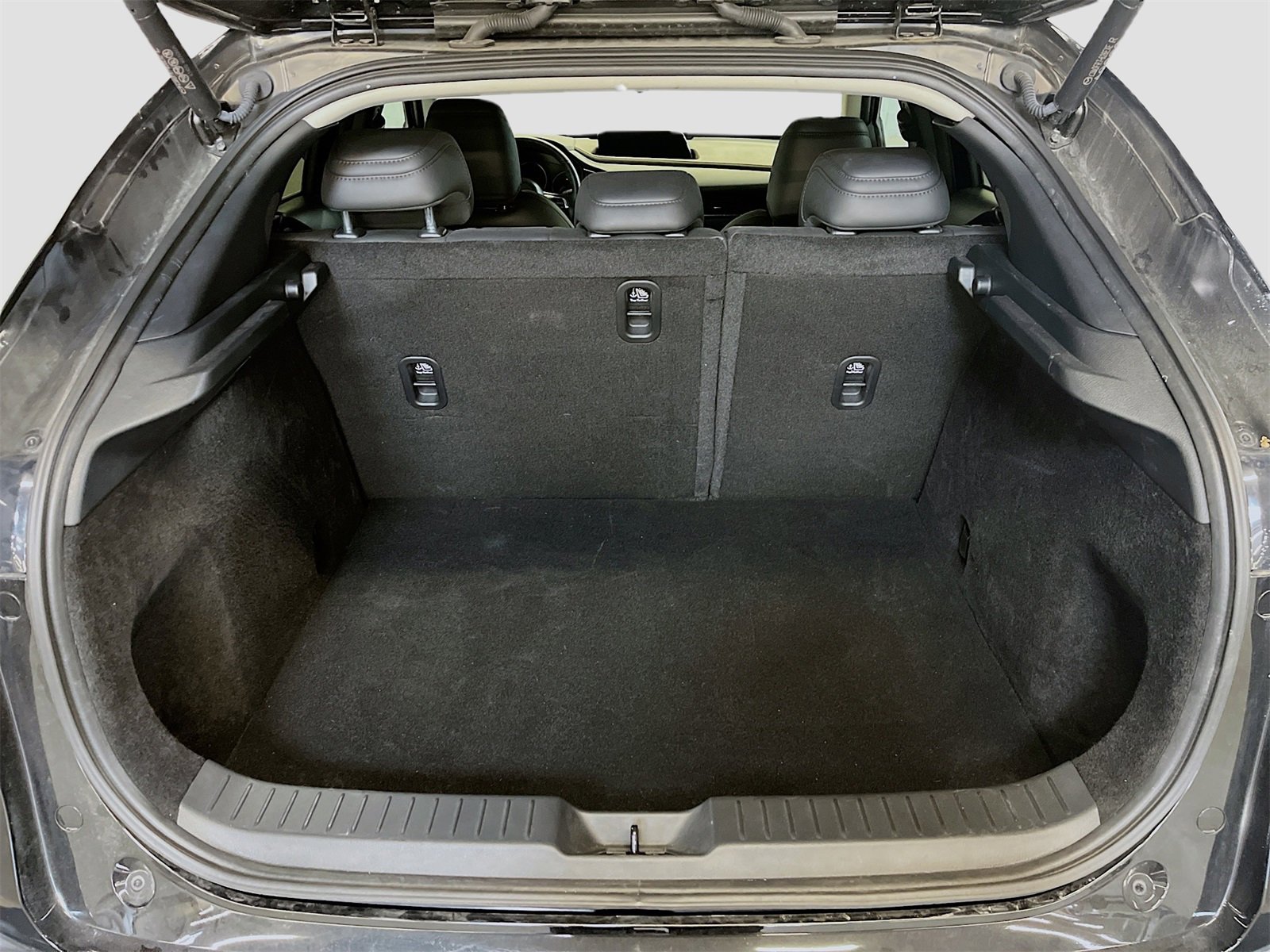 Used 2025 MAZDA CX-30 AWD 2.5 S w/ Premium Package image 28