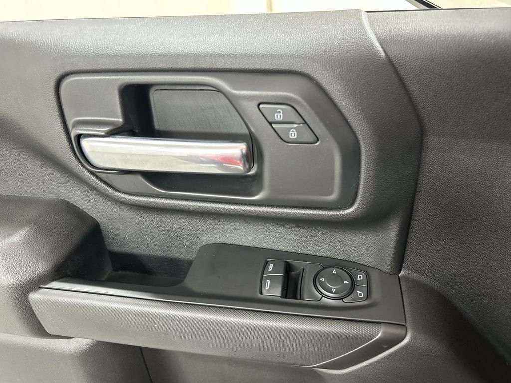 Certified 2024 GMC Sierra 2500 Pro w/ Convenience Package AWD/4WD image 11