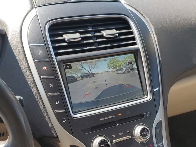 Used 2016 Lincoln MKX Reserve w/ Driver Assistance Package AWD/4WD image 20