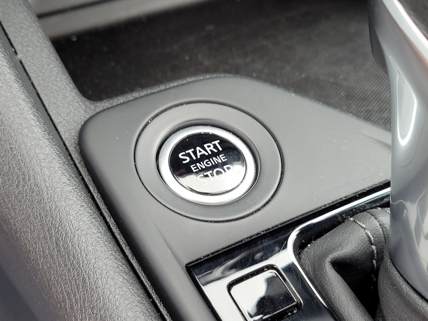 Certified 2025 Nissan Sentra S FWD image 28
