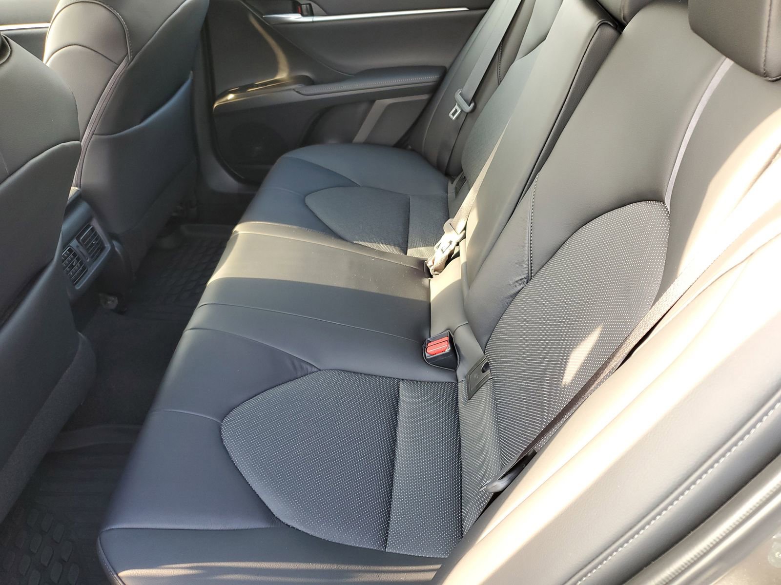 Certified 2024 Toyota Camry XLE w/ Cold Weather Package FWD image 12