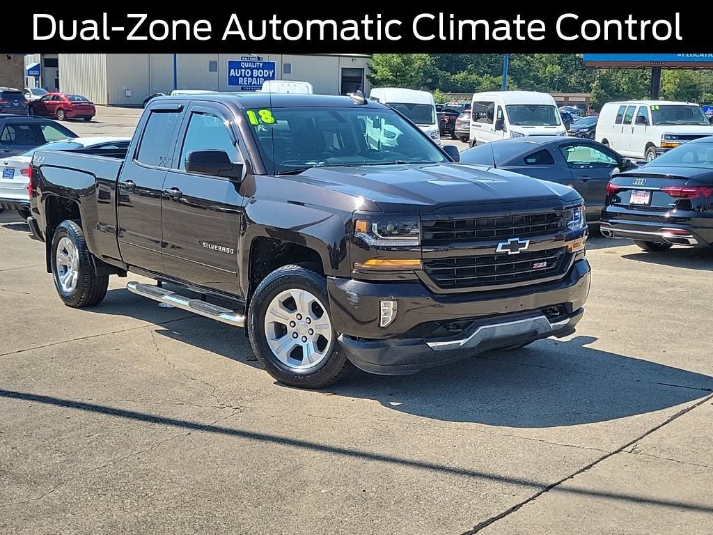 Used 2018 Chevrolet Silverado 1500 LT w/ All Star Edition AWD/4WD image 31