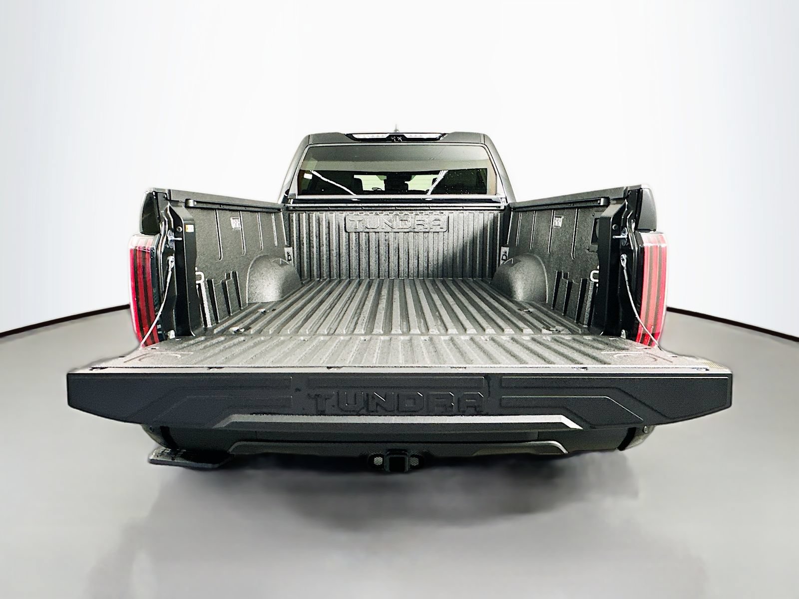 New 2026 Toyota Tundra Limited AWD/4WD image 26