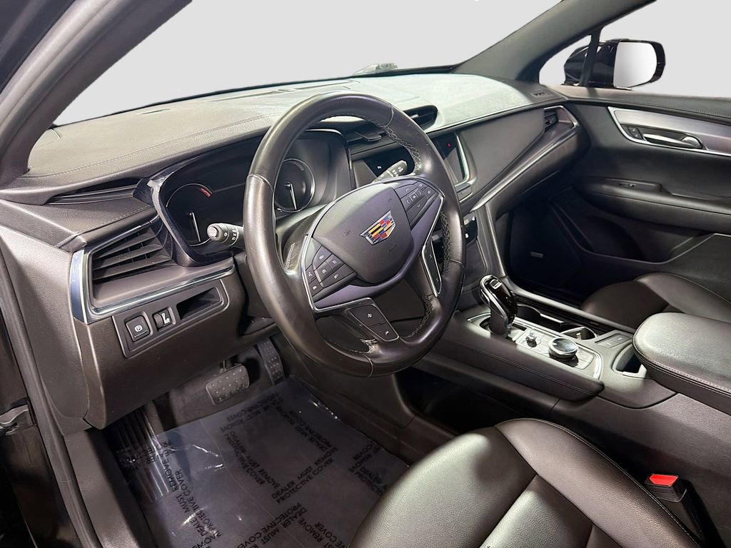 Used 2021 Cadillac XT5 Luxury w/ LPO, Floor Liner Package AWD/4WD image 11