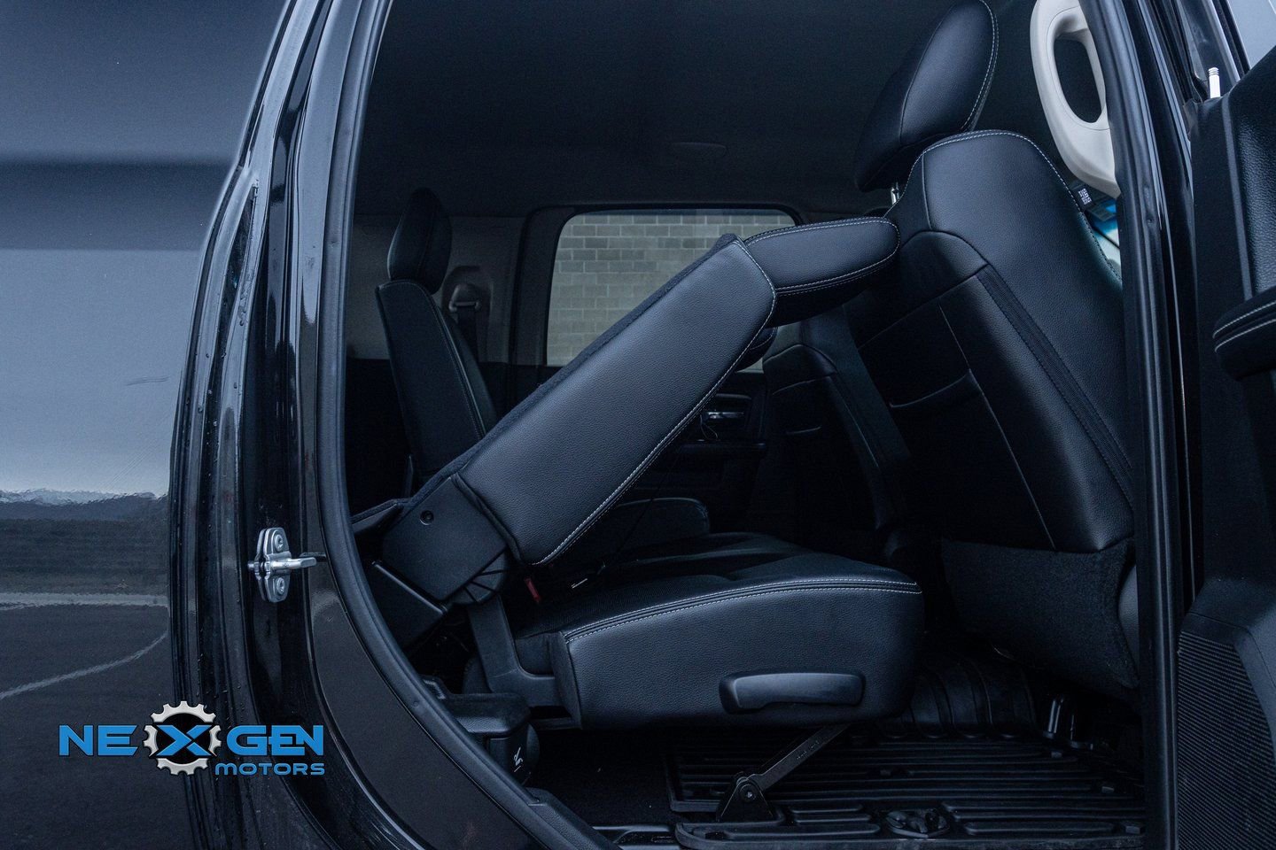 Used 2018 RAM 3500 Laramie w/ Sport Appearance Group image 36