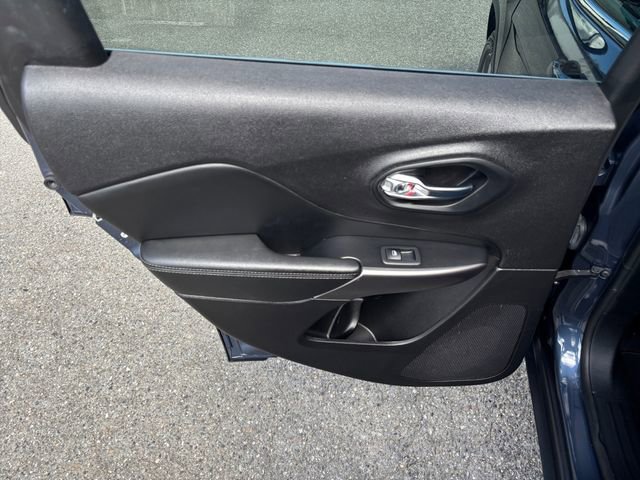 Used 2021 Jeep Cherokee Limited w/ Elite Package image 25