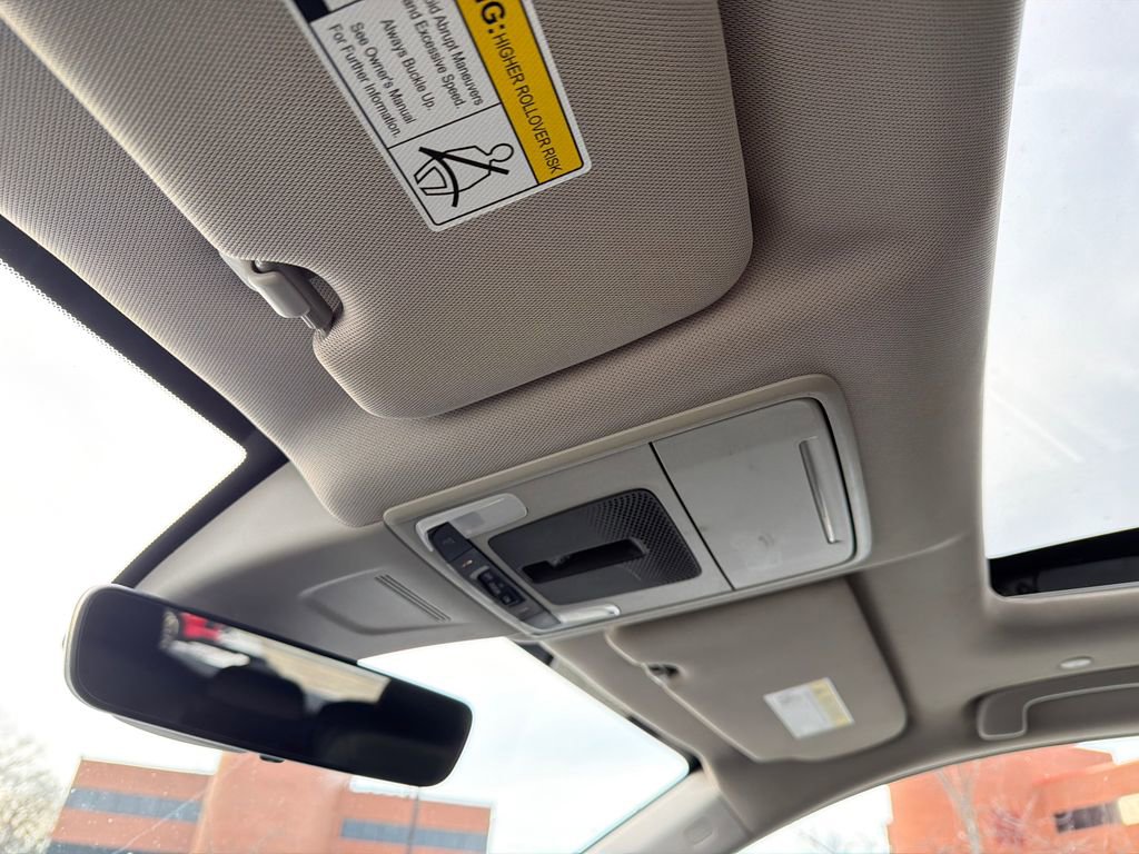 Used 2024 Honda CR-V EX-L image 32