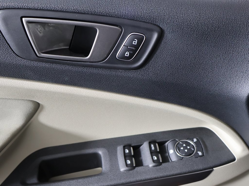 Used 2021 Ford EcoSport SE image 31