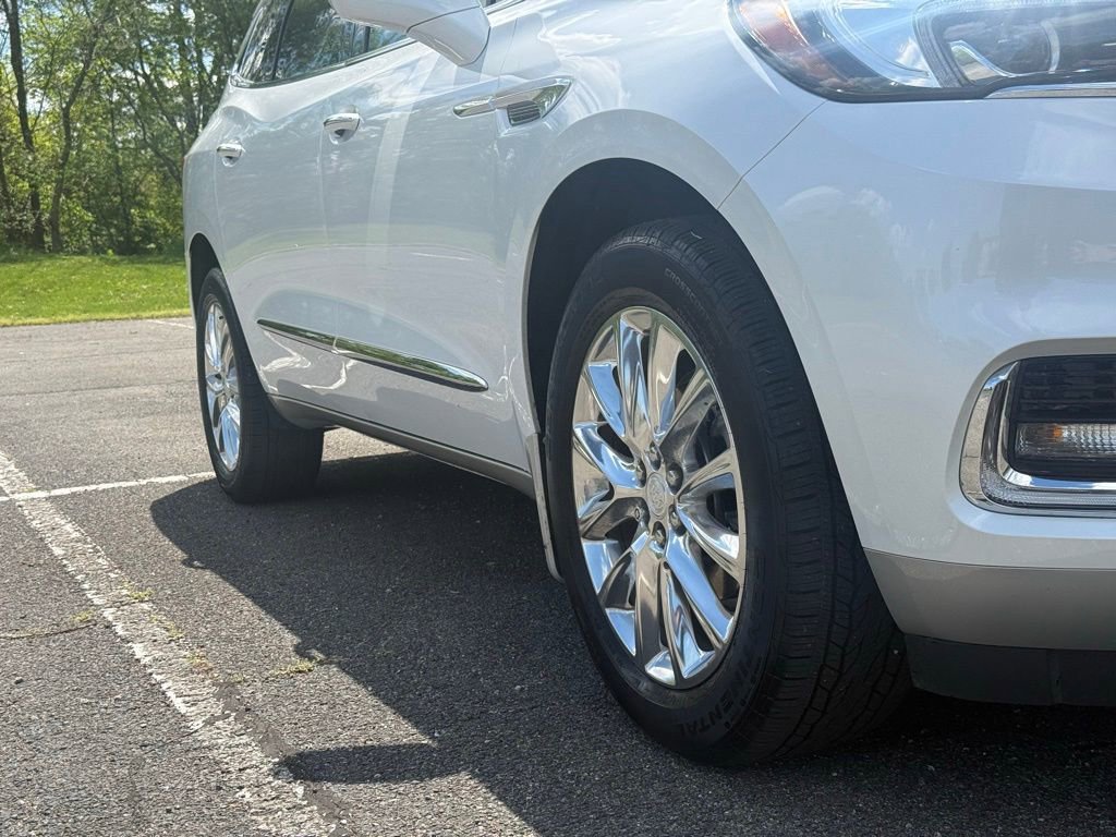 Used 2021 Buick Enclave Premium w/ Sun and Sites Package AWD/4WD image 7