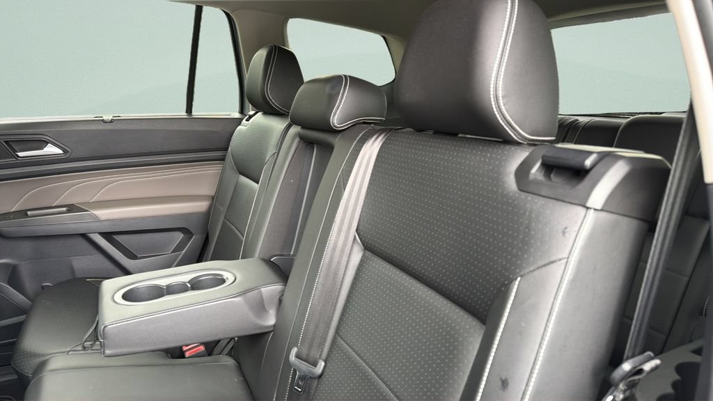 Certified 2023 Volkswagen Atlas SE FWD image 34
