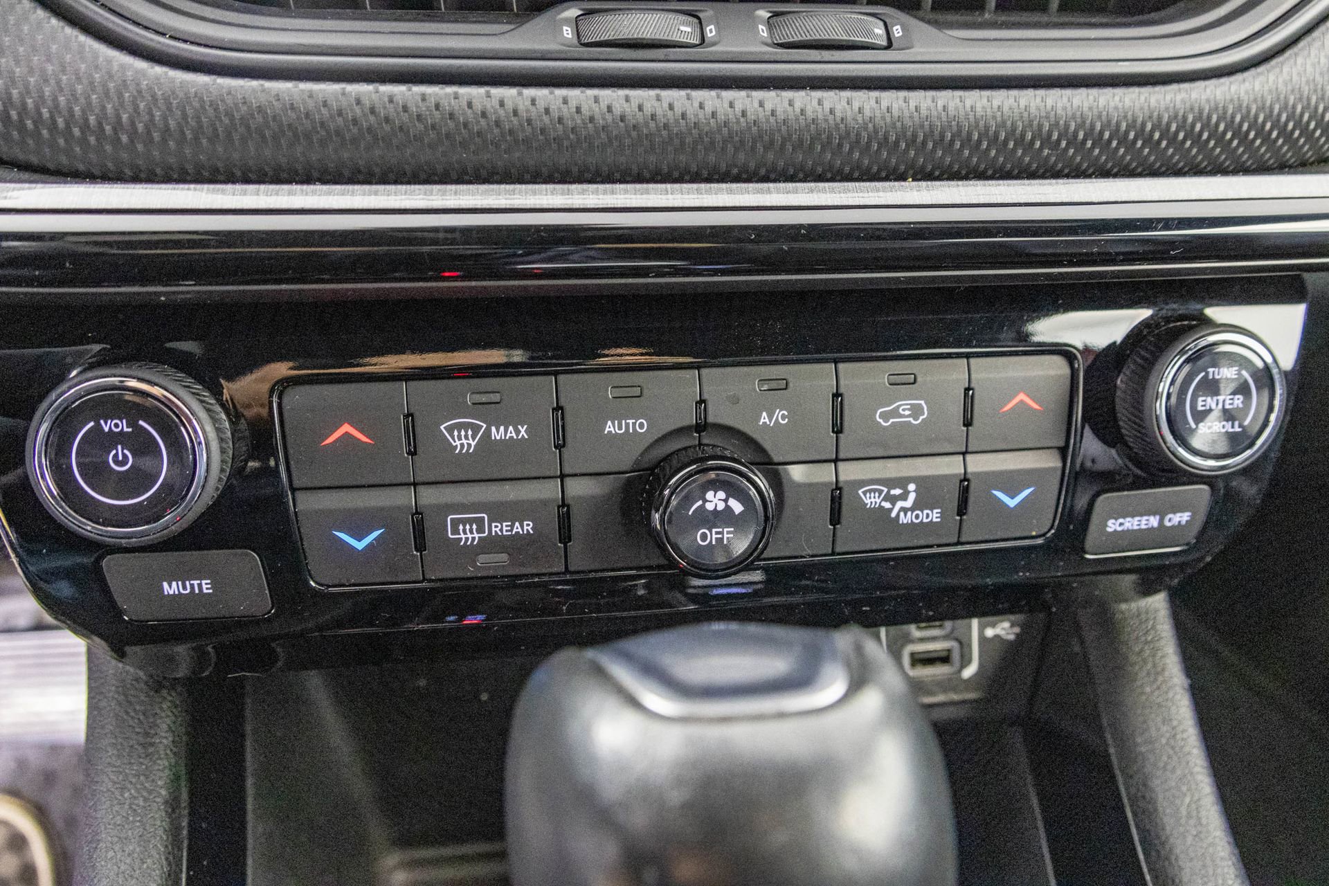 Used 2023 Jeep Compass Trailhawk image 25