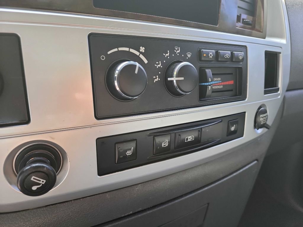 Used 2009 Dodge Ram 3500 Truck Laramie w/ Trailer Tow Group image 27