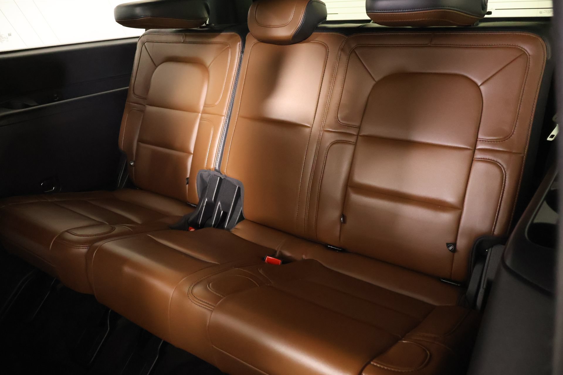 Used 2022 Lincoln Navigator L Reserve AWD/4WD image 14