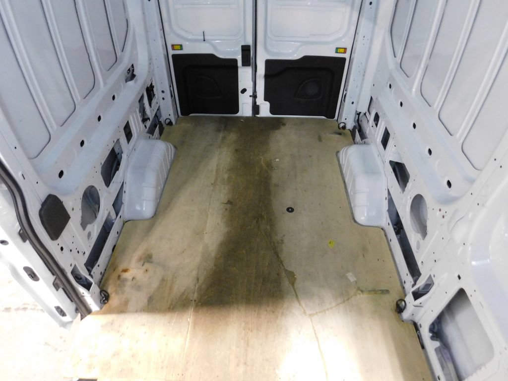 Used 2022 Ford Transit 250 148 High Roof AWD image 33
