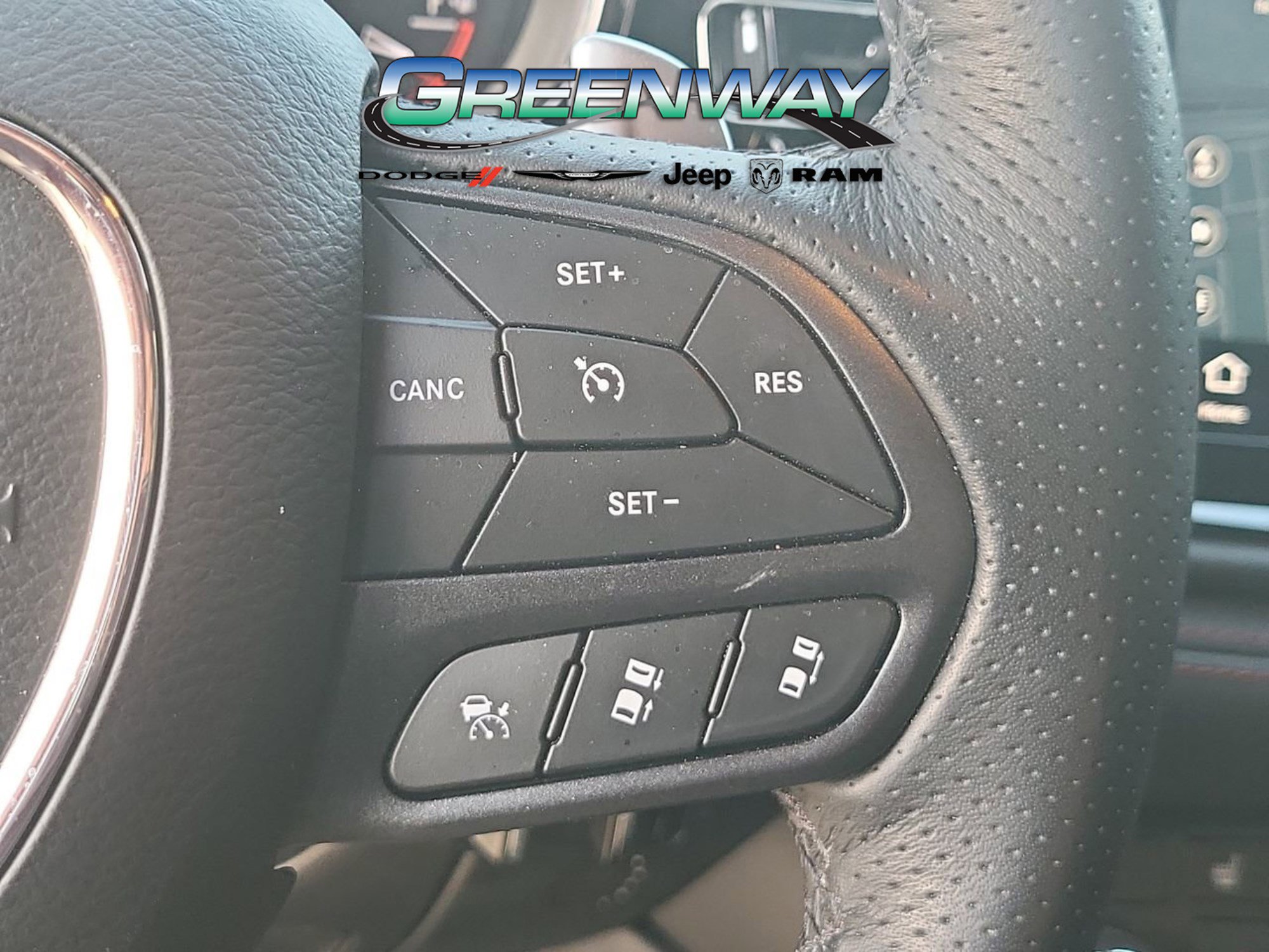 Used 2025 Dodge Durango GT image 25