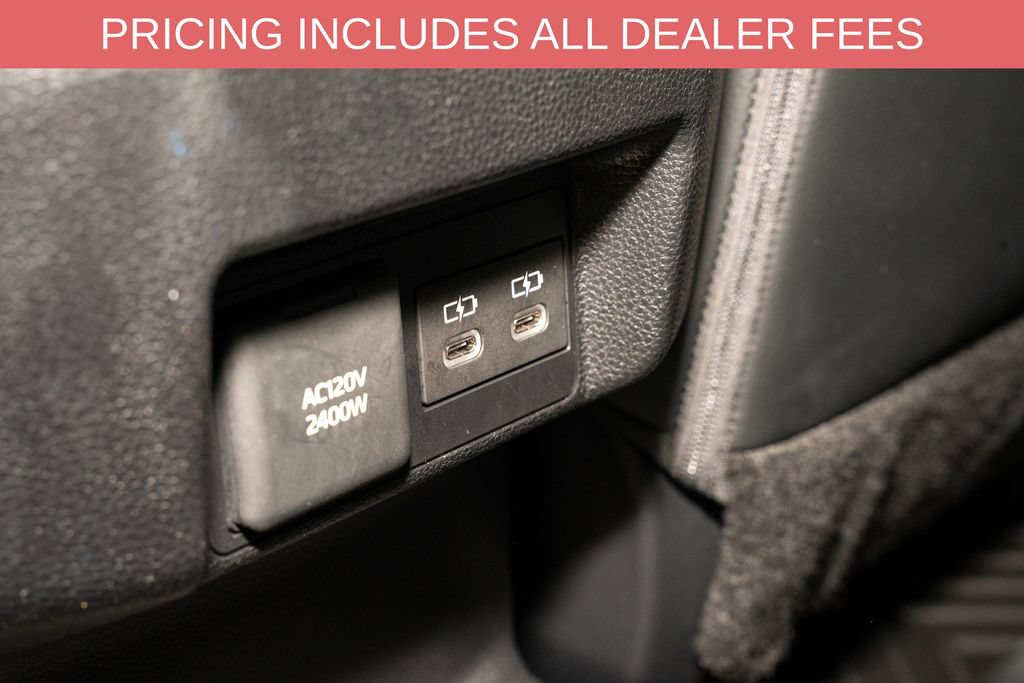 Certified 2025 Toyota Tacoma Limited AWD/4WD image 8