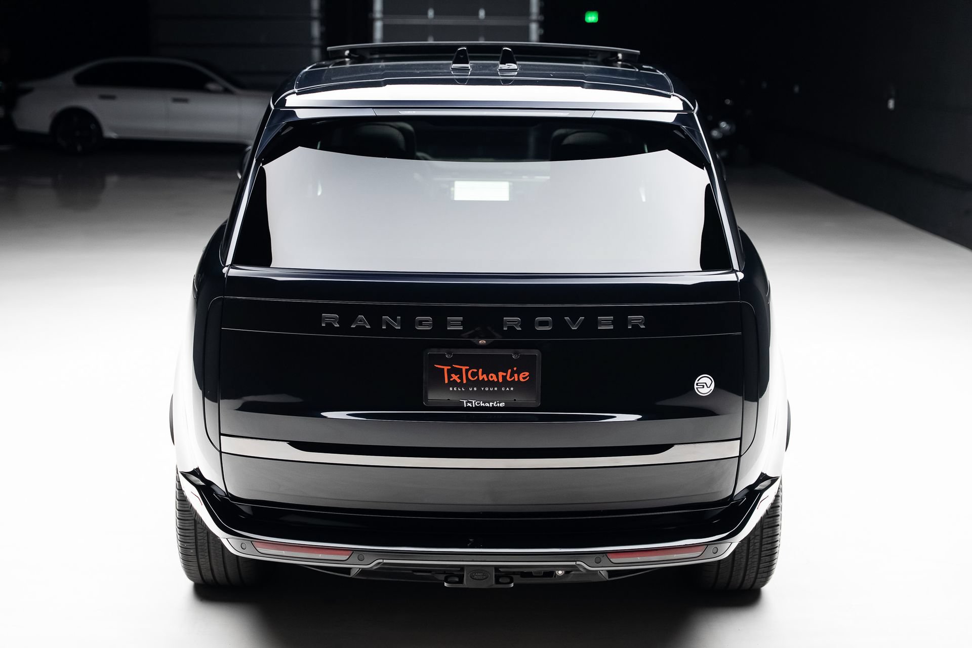 Used 2023 Land Rover Range Rover SV AWD/4WD image 25