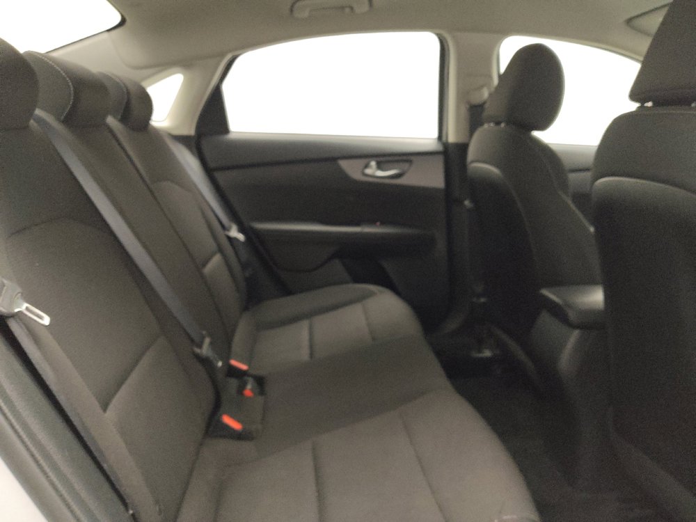 Used 2021 Kia Forte LXS FWD image 19