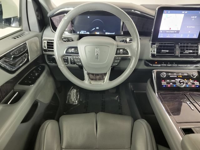 Used 2020 Lincoln Navigator Reserve w/ Equipment Group 208A Reserve AWD/4WD image 33