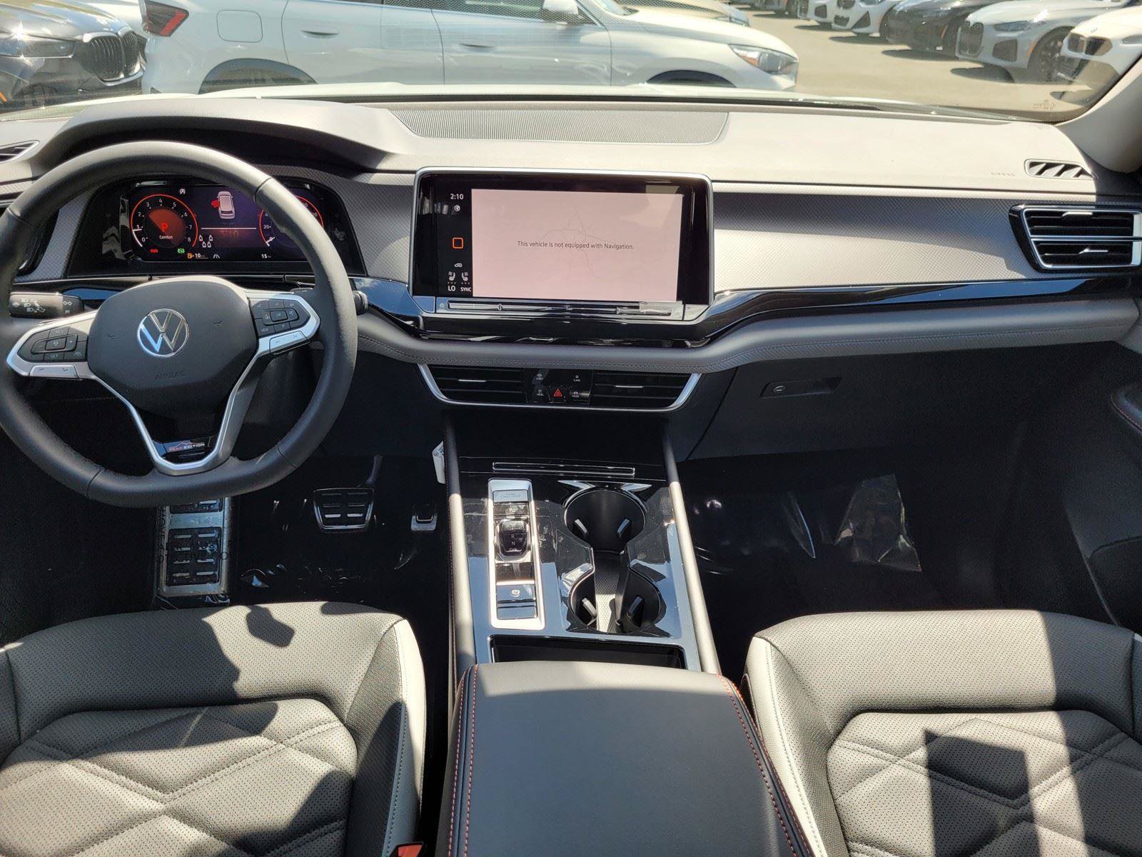 New 2026 Volkswagen Atlas Peak Edition AWD/4WD image 13