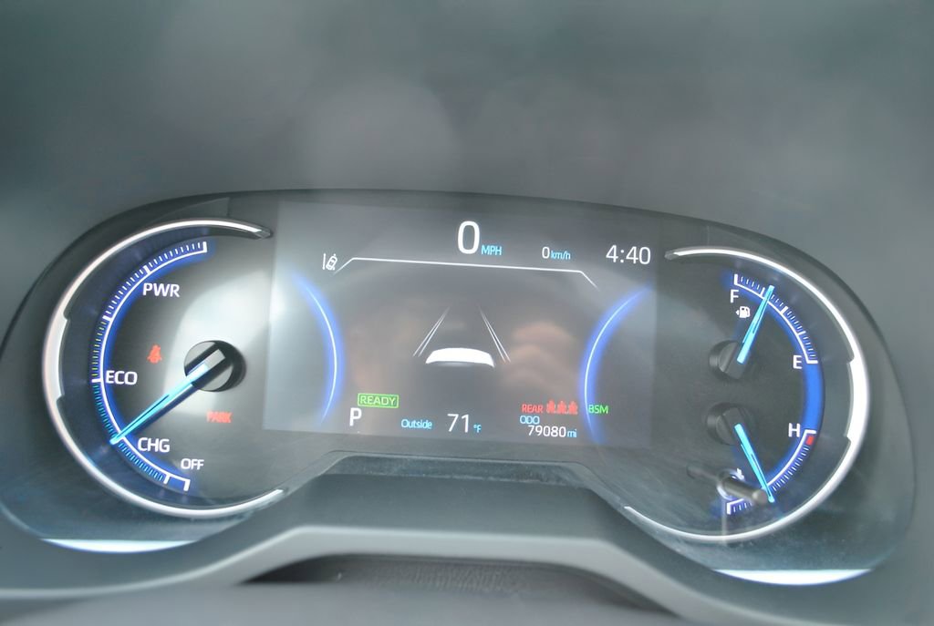 Used 2019 Toyota RAV4 XSE AWD/4WD image 7