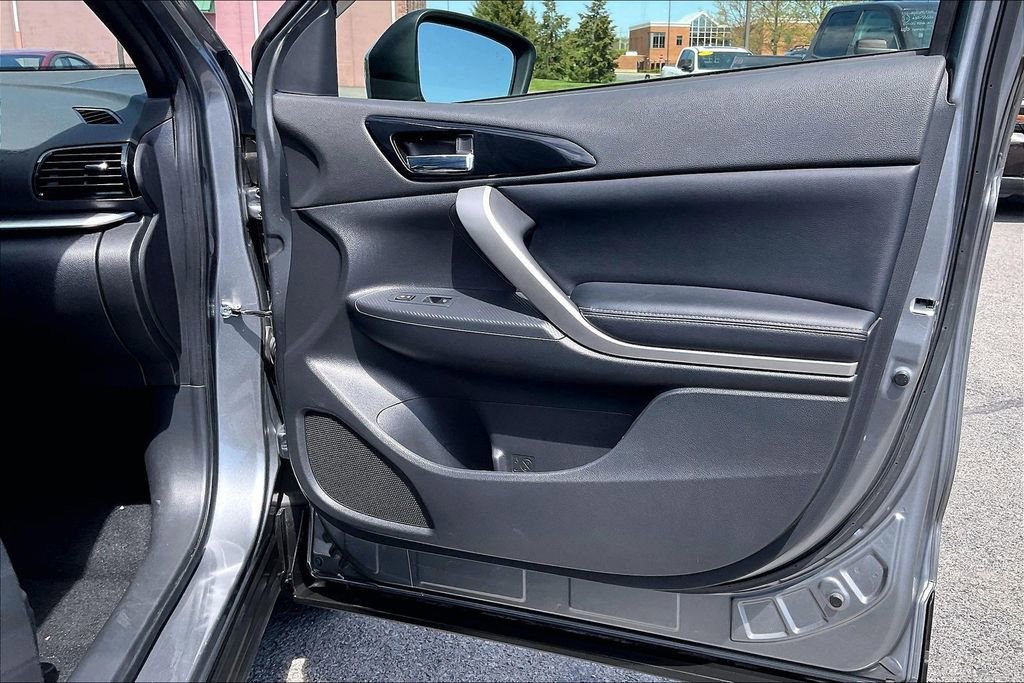 Used 2023 Mitsubishi Eclipse Cross SEL image 23
