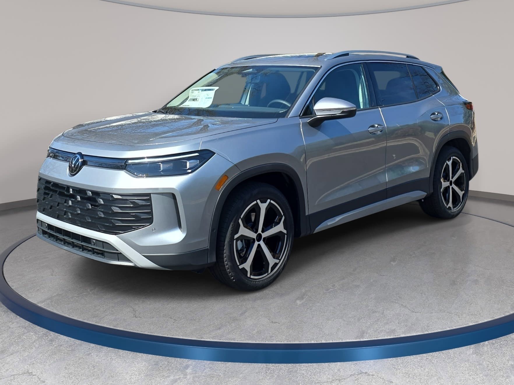 New 2026 Volkswagen Tiguan SE FWD video 1