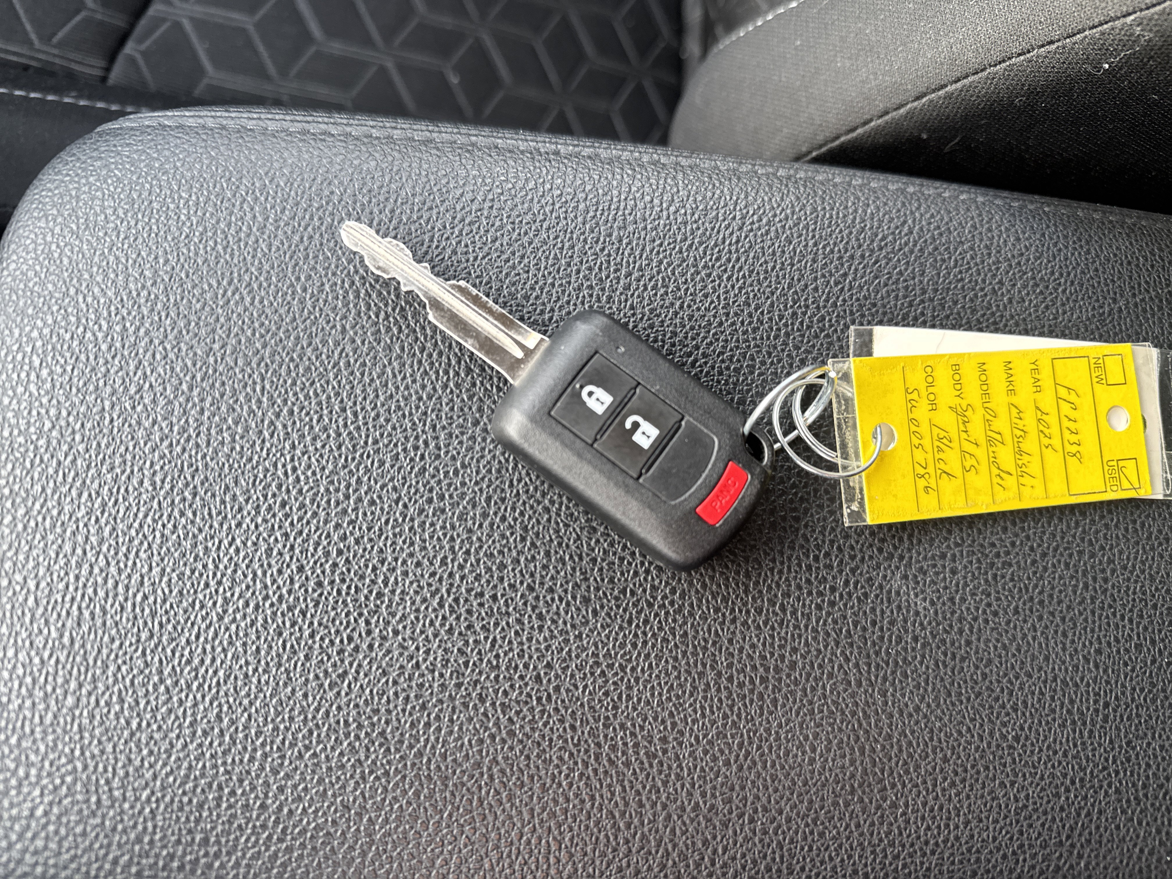 Used 2025 Mitsubishi Outlander Sport ES image 27