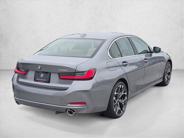 New 2026 BMW 330i Sedan RWD image 2