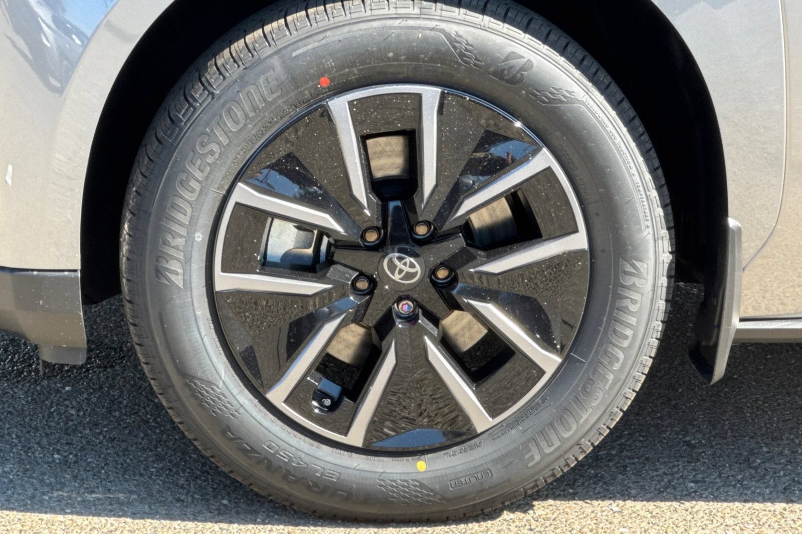 New 2026 Toyota bZ FWD image 32