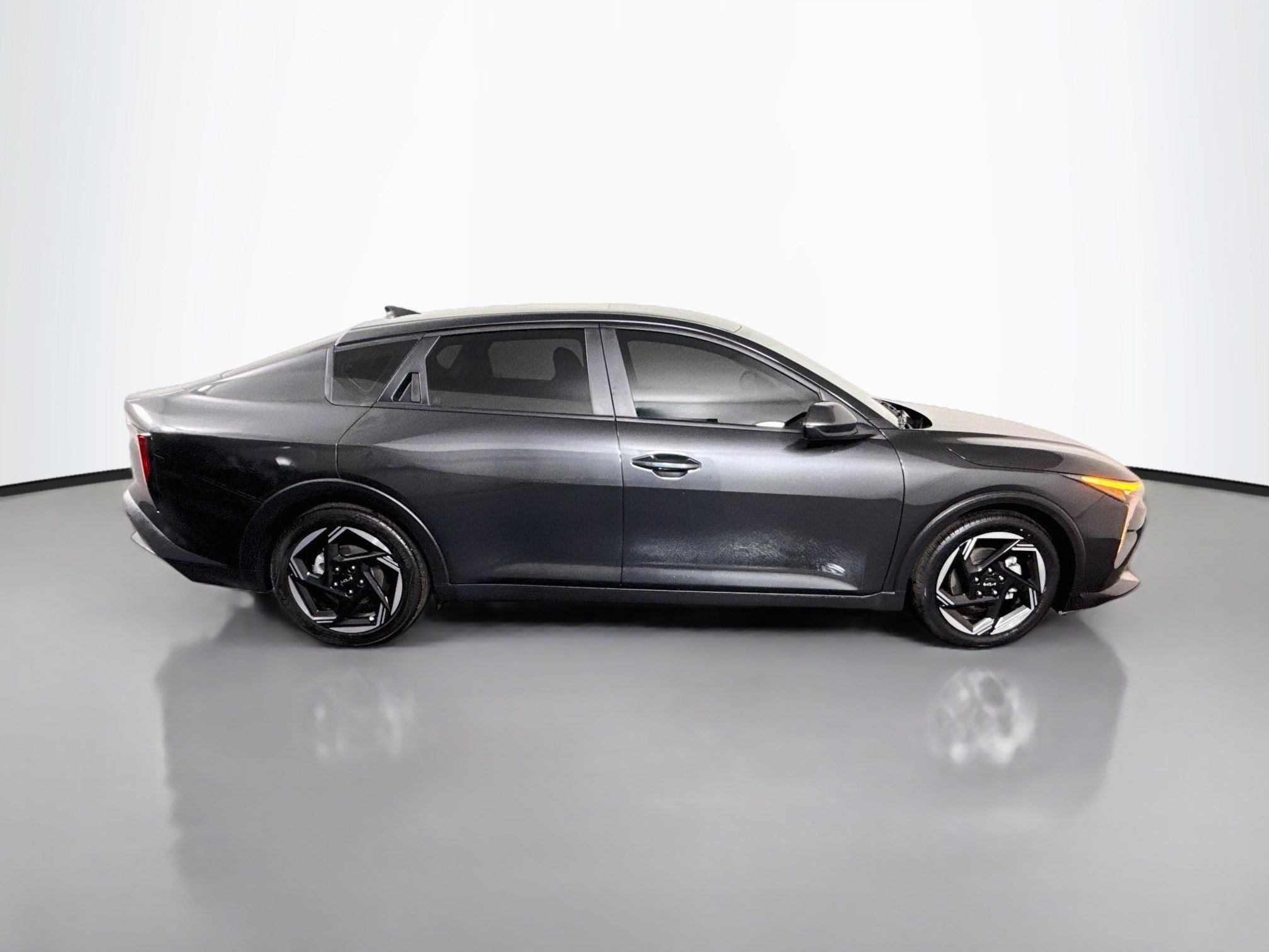 Used 2025 Kia K4 EX FWD image 11