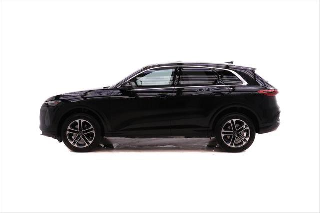 Certified 2025 Audi Q5 Premium w/ Convenience Package image 3