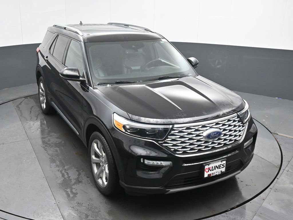 Used 2020 Ford Explorer Platinum w/ Premium Technology Package image 16