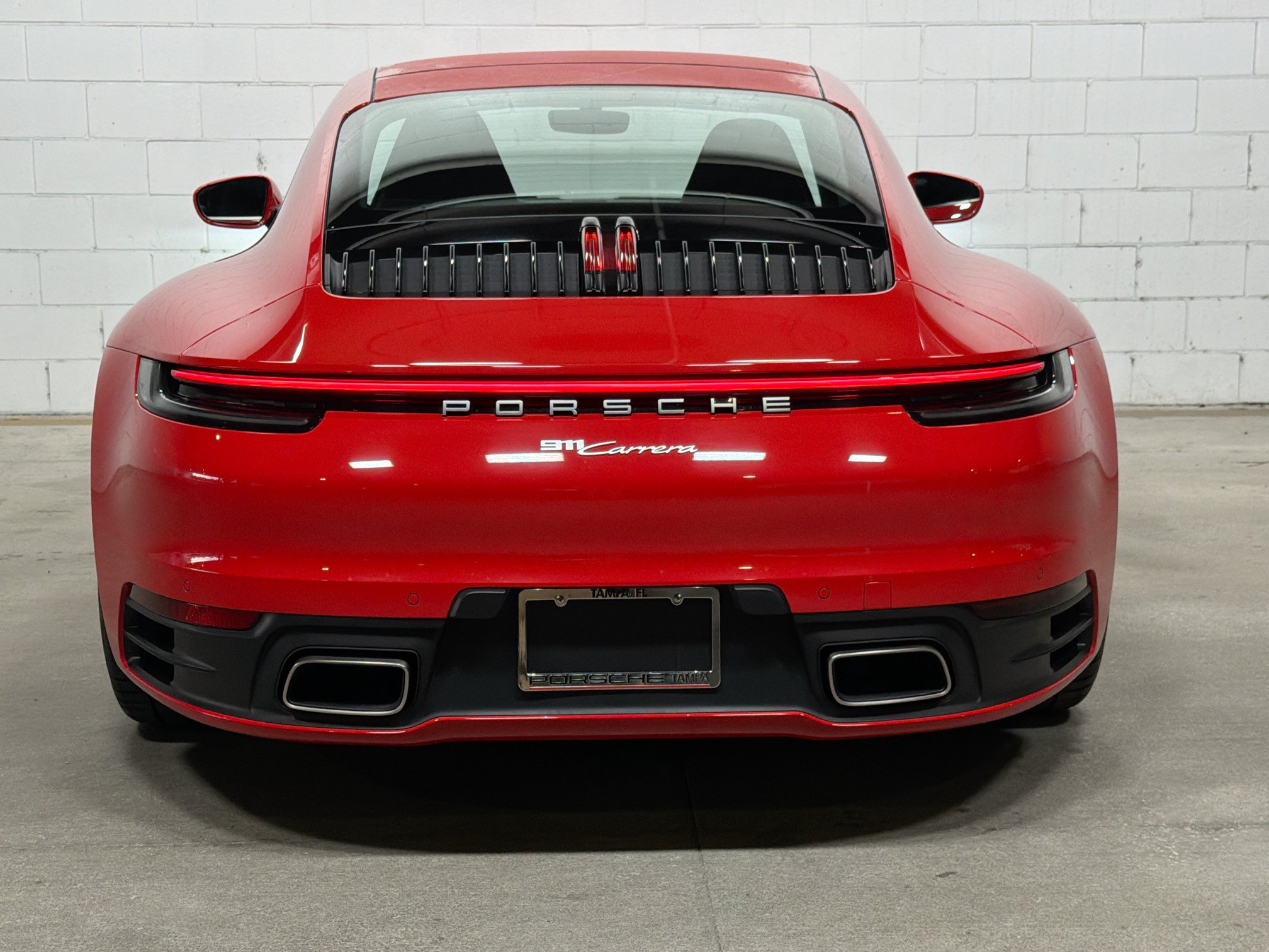 Certified 2024 Porsche 911 Carrera RWD image 8