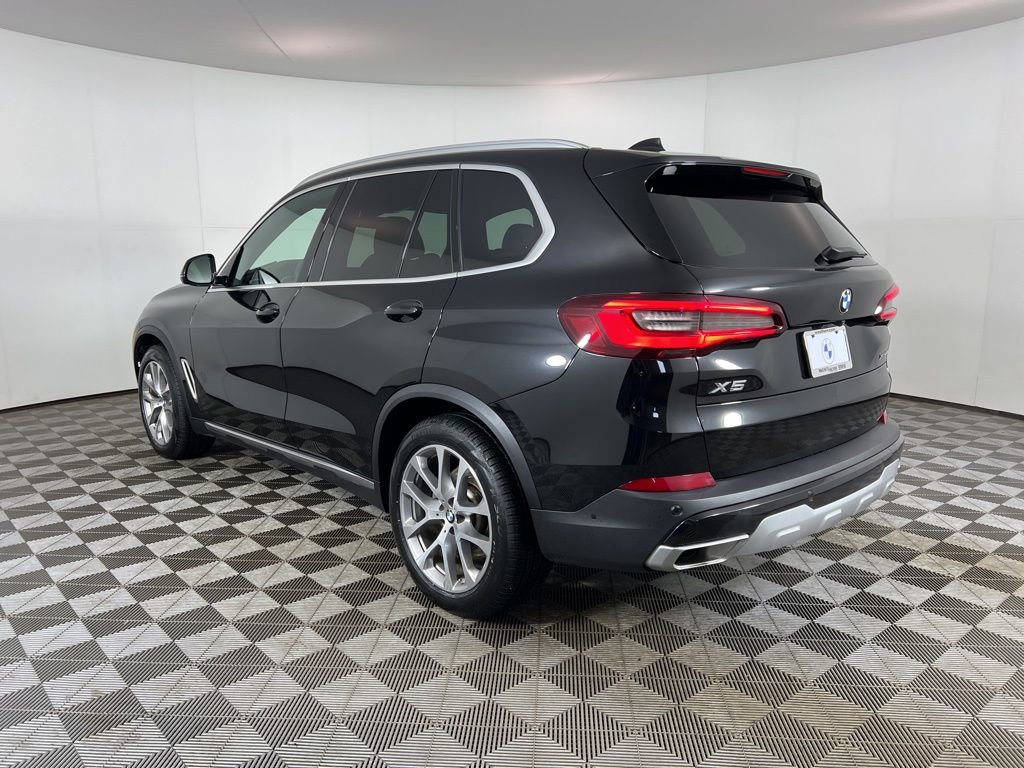 Certified 2022 BMW X5 xDrive40i w/ Premium Package image 7