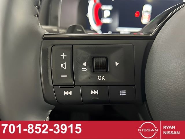 New 2025 Nissan Pathfinder Platinum w/ Cargo Package image 18