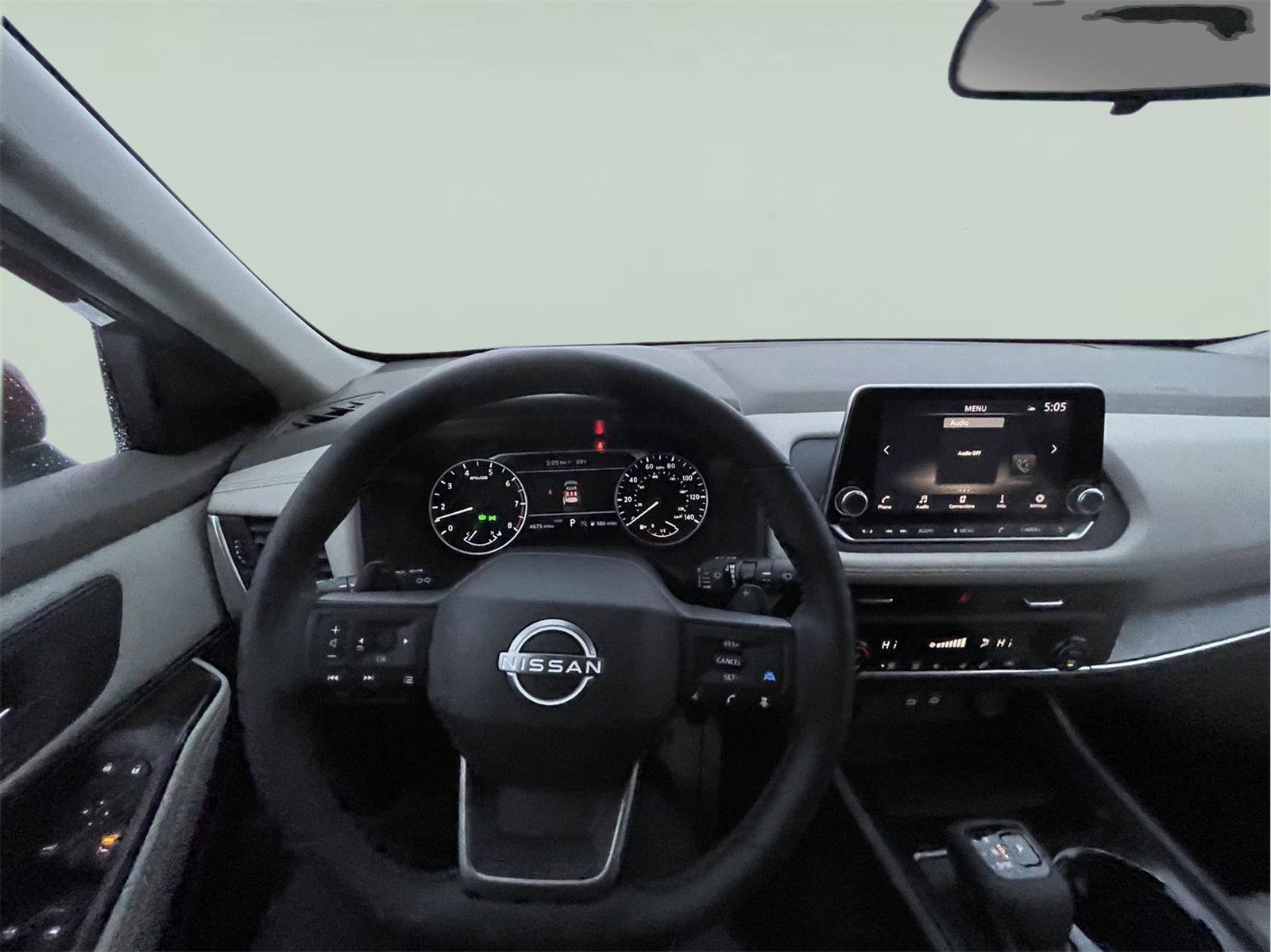 Used 2025 Nissan Rogue SV image 26